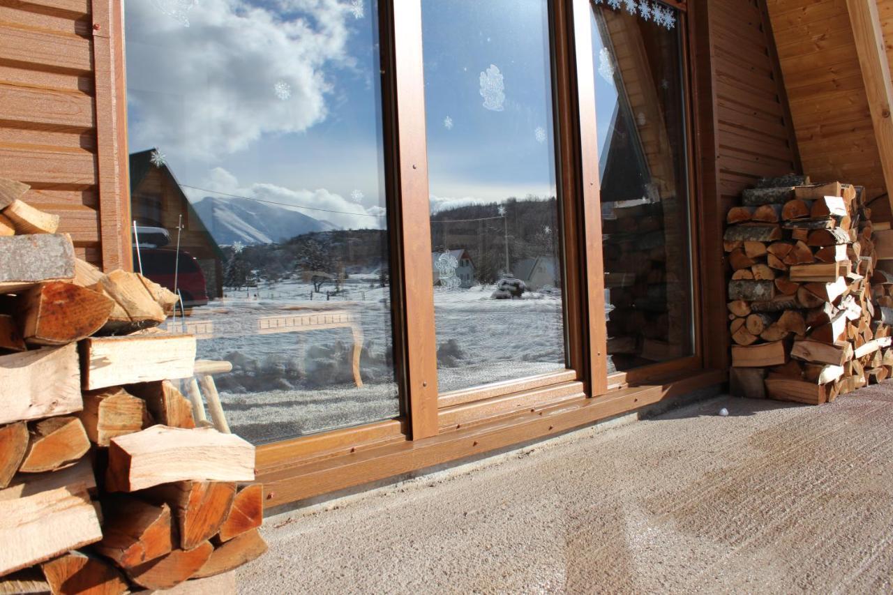 Three Houses Zabljak  Luaran gambar