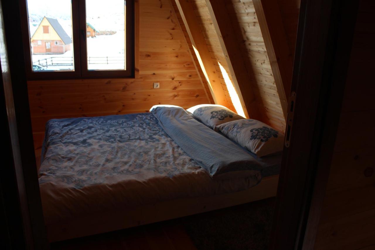 Three Houses Zabljak  Luaran gambar